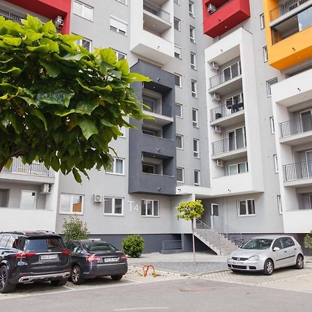 Charming Family Haven Apartman Nagyvárad Kültér fotó