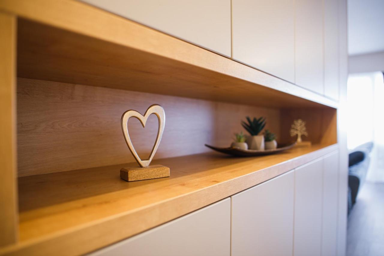 Charming Family Haven Apartman Nagyvárad Kültér fotó