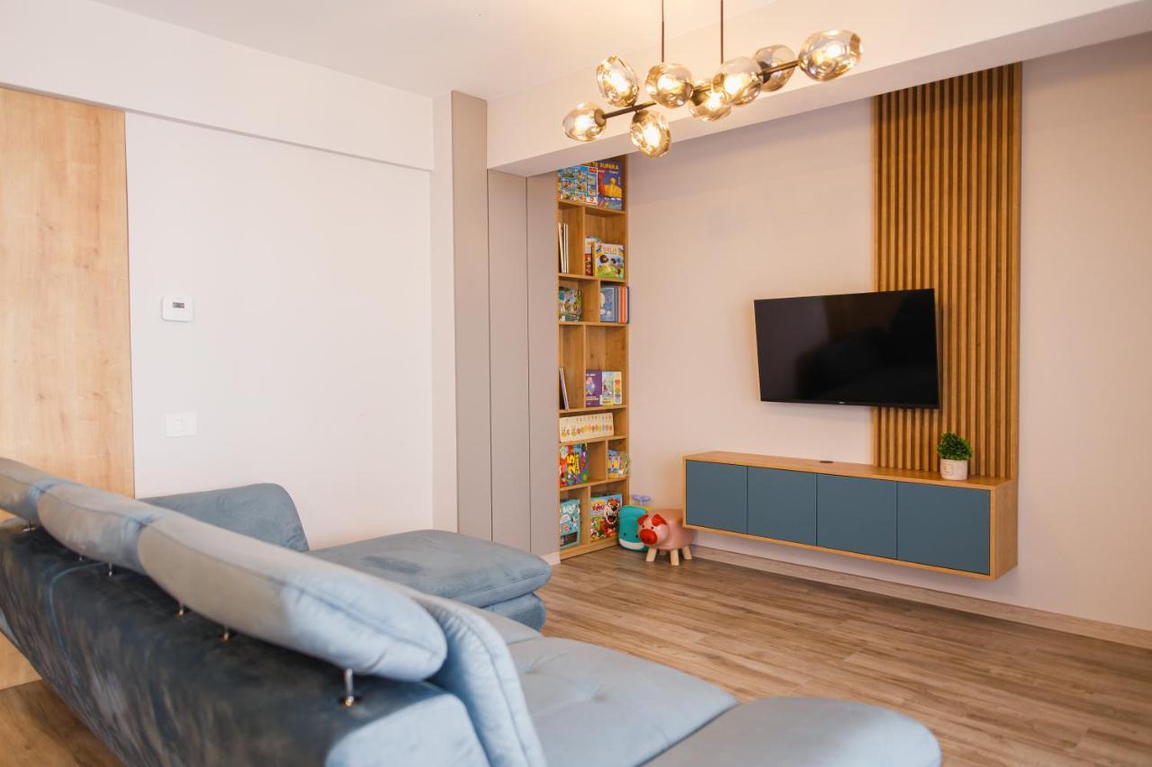 Charming Family Haven Apartman Nagyvárad Kültér fotó